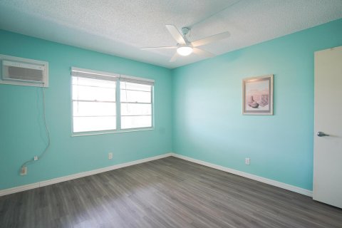 Copropriété à vendre à Deerfield Beach, Floride: 2 chambres, 76.18 m2 № 1173239 - photo 16