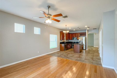 Casa en alquiler en Orlando, Florida, 4 dormitorios, 179.39 m2 № 1357787 - foto 17