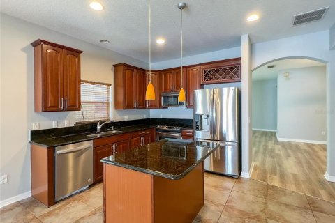 Casa en alquiler en Orlando, Florida, 4 dormitorios, 179.39 m2 № 1357787 - foto 14