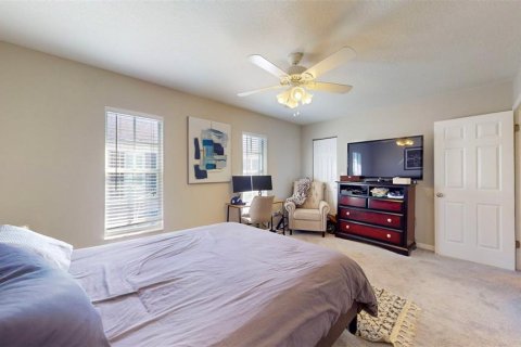 Condo in Tampa, Florida, 2 bedrooms  № 1409967 - photo 16