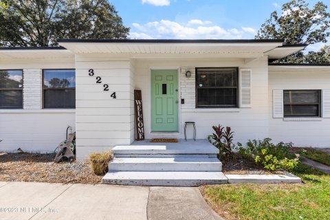 Villa ou maison à vendre à Jacksonville, Floride: 4 chambres, 151.06 m2 № 817870 - photo 1