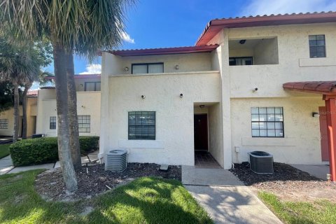 Condominio en alquiler en Orlando, Florida, 2 dormitorios, 104.42 m2 № 1355867 - foto 22