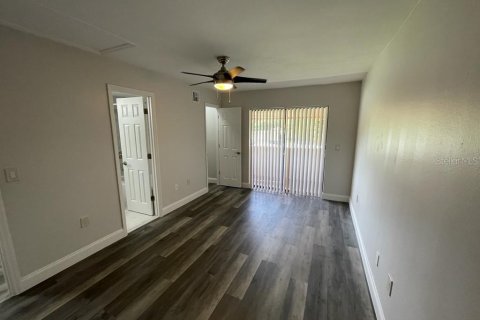 Copropriété à louer à Orlando, Floride: 2 chambres, 104.42 m2 № 1355867 - photo 12