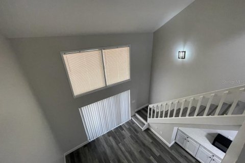 Copropriété à louer à Orlando, Floride: 2 chambres, 104.42 m2 № 1355867 - photo 2