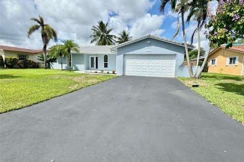 Casa en venta en Coral Springs, Florida, 3 dormitorios, 181.53 m2 № 1235820 - foto 3