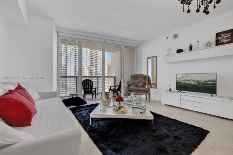 Condominio en venta en Miami, Florida, 50.72 m2 № 1291895 - foto 15