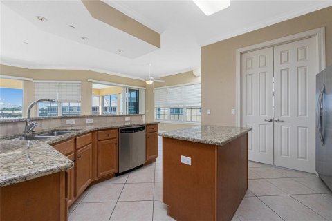 Condominio en venta en Englewood, Florida, 4 dormitorios, 256.5 m2 № 744922 - foto 16