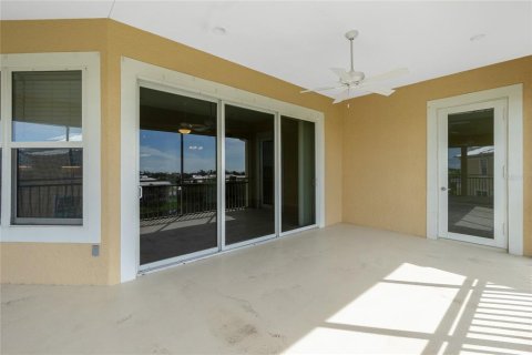 Condominio en venta en Englewood, Florida, 4 dormitorios, 256.5 m2 № 744922 - foto 22