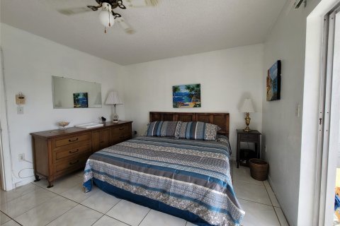 Copropriété à vendre à Miami, Floride: 1 chambre, 57.6 m2 № 976546 - photo 14