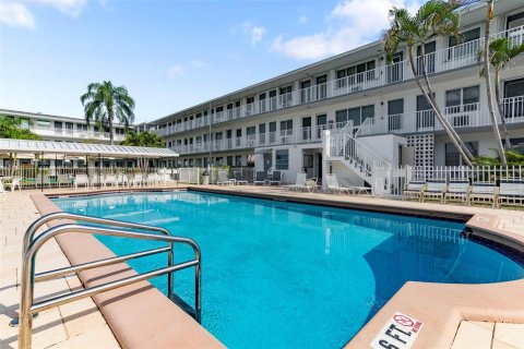 Copropriété à vendre à Miami, Floride: 1 chambre, 57.6 m2 № 976546 - photo 2