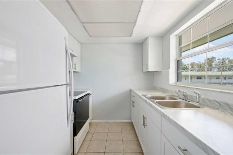 Condominio en alquiler en Clearwater, Florida, 1 dormitorio, 59.64 m2 № 1355963 - foto 11