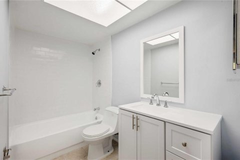 Condominio en alquiler en Clearwater, Florida, 1 dormitorio, 59.64 m2 № 1355963 - foto 7