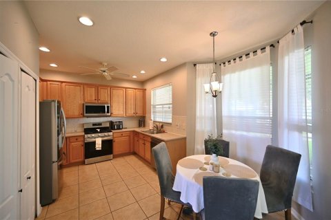 Casa en venta en Land O' Lakes, Florida, 4 dormitorios, 225.94 m2 № 1355964 - foto 9