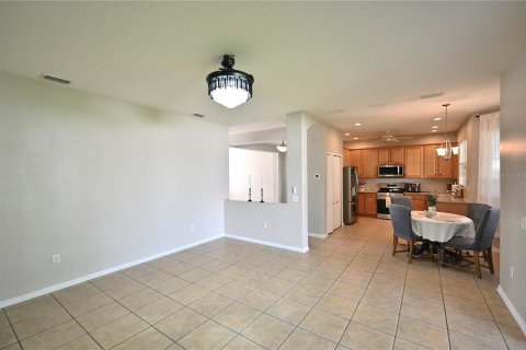 Casa en venta en Land O' Lakes, Florida, 4 dormitorios, 225.94 m2 № 1355964 - foto 10