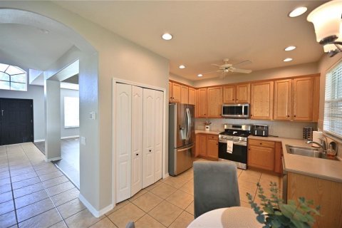 Casa en venta en Land O' Lakes, Florida, 4 dormitorios, 225.94 m2 № 1355964 - foto 6