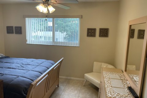 Condominio en venta en Palm Springs, Florida, 2 dormitorios, 92.34 m2 № 913102 - foto 18