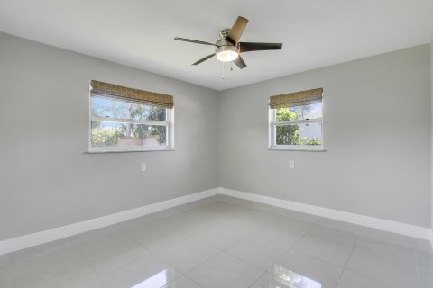 House in Jupiter, Florida 2 bedrooms, 102.75 sq.m. № 1187701 - photo 13