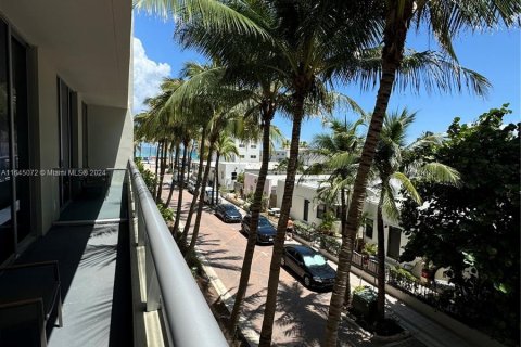 Condominio en venta en Hollywood, Florida, 2 dormitorios, 76.37 m2 № 1329493 - foto 14