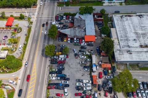 Immobilier commercial à vendre à Miami Gardens, Floride № 1329718 - photo 11