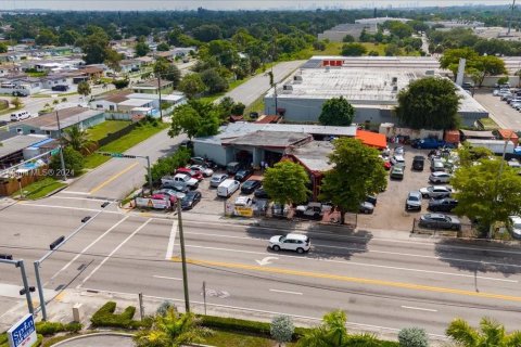 Immobilier commercial à vendre à Miami Gardens, Floride № 1329718 - photo 17