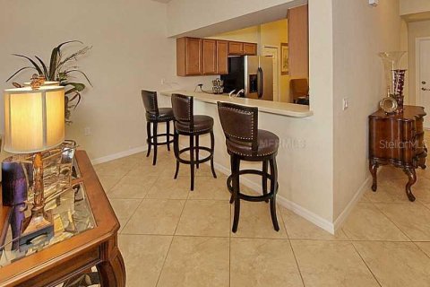 Copropriété à louer à Bradenton, Floride: 2 chambres, 104.14 m2 № 1370059 - photo 6