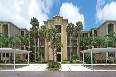 Copropriété à louer à Bradenton, Floride: 2 chambres, 104.14 m2 № 1370059 - photo 1