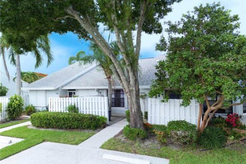 Villa ou maison à vendre à Boynton Beach, Floride: 2 chambres, 114.18 m2 № 1259563 - photo 18