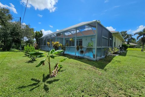 Villa ou maison à louer à Port Charlotte, Floride: 4 chambres, 232.63 m2 № 1346705 - photo 21