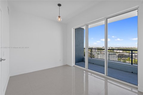 Condominio en alquiler en Miami, Florida, 1 dormitorio, 55.28 m2 № 1355140 - foto 20