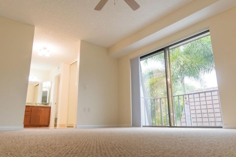 Townhouse in Palm Beach Gardens, Florida 3 bedrooms, 148.27 sq.m. № 934431 - photo 8