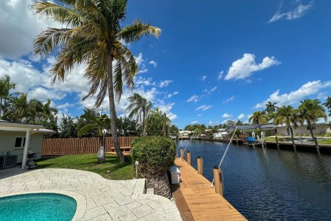 House in Fort Lauderdale, Florida 4 bedrooms, 171.22 sq.m. № 1092932 - photo 29