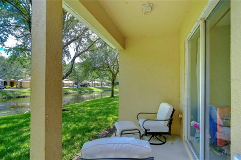 Townhouse in Tampa, Florida 3 bedrooms, 134.06 sq.m. № 1387354 - photo 14