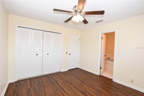 Condo in Lakeland, Florida, 2 bedrooms  № 1387353 - photo 21