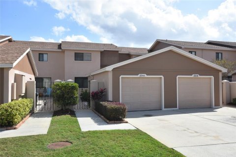 Condo in Lakeland, Florida, 2 bedrooms  № 1387353 - photo 2