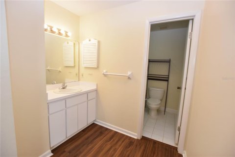 Condo in Lakeland, Florida, 2 bedrooms  № 1387353 - photo 19