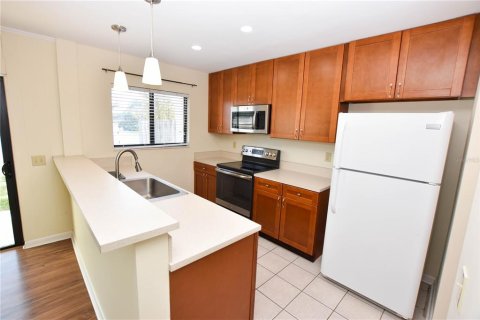 Condo in Lakeland, Florida, 2 bedrooms  № 1387353 - photo 12