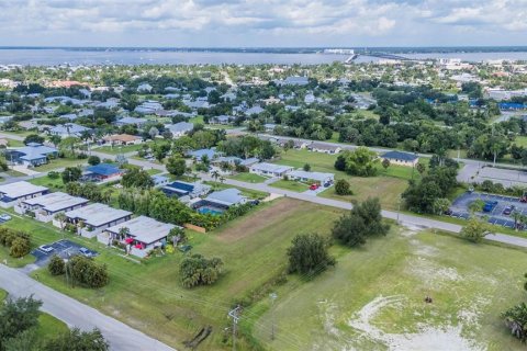 Land in Punta Gorda, Florida № 1355786 - photo 12