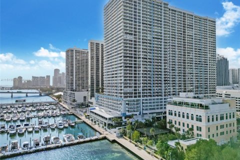 Copropriété à vendre à Miami, Floride: 2 chambres, 148.83 m2 № 944521 - photo 1