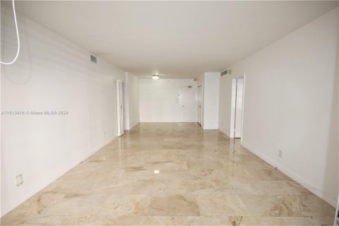 Condominio en venta en Miami Beach, Florida, 2 dormitorios, 96.62 m2 № 944587 - foto 5