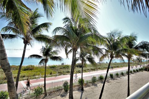 Condominio en venta en Miami Beach, Florida, 2 dormitorios, 96.62 m2 № 944587 - foto 30