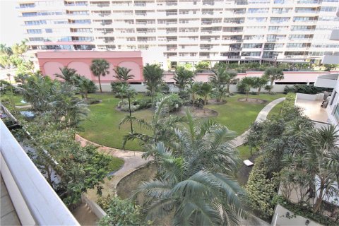 Condominio en venta en Miami Beach, Florida, 2 dormitorios, 96.62 m2 № 944587 - foto 6