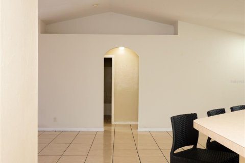 Casa en venta en Cape Coral, Florida, 3 dormitorios, 131.74 m2 № 1007782 - foto 6