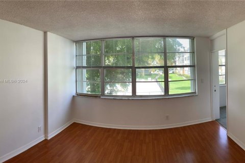 Copropriété à vendre à Hollywood, Floride: 1 chambre, 72.46 m2 № 1170456 - photo 14