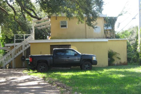 House in Davie, Florida 3 bedrooms, 676.14 sq.m. № 880659 - photo 1