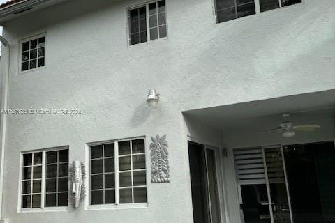 Casa en venta en Miami, Florida, 3 dormitorios, 159.05 m2 № 1413480 - foto 30