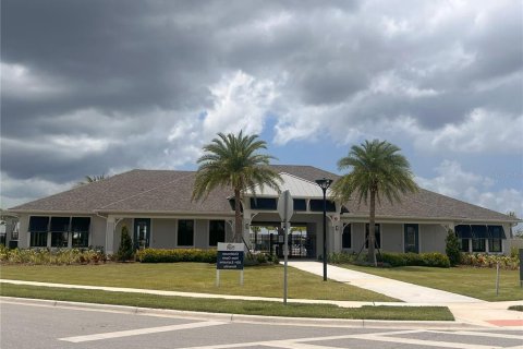 Villa ou maison à vendre à Kissimmee, Floride: 3 chambres, 190.82 m2 № 1295626 - photo 3