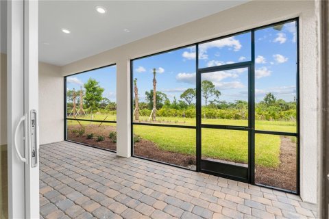 Villa ou maison à vendre à Punta Gorda, Floride: 2 chambres, 187.57 m2 № 1123904 - photo 23