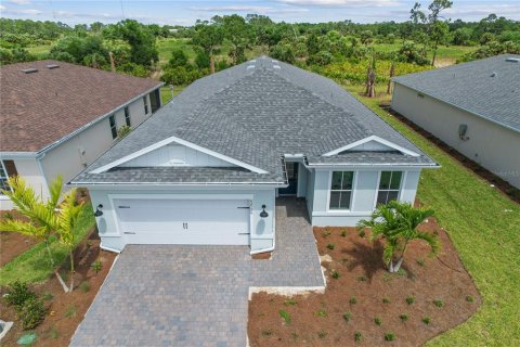 Villa ou maison à vendre à Punta Gorda, Floride: 2 chambres, 187.57 m2 № 1123904 - photo 26