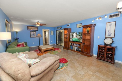 Copropriété à vendre à Mulberry, Floride: 2 chambres, 112.88 m2 № 1371951 - photo 5