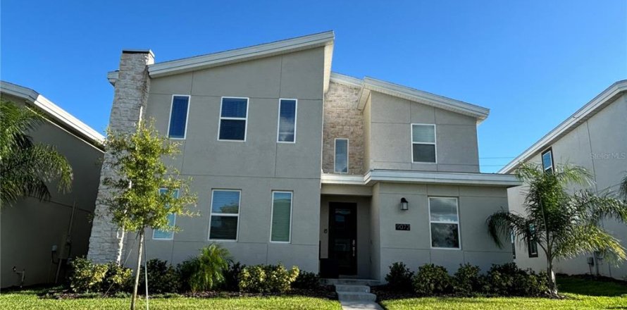 House in Davenport, Florida 10 bedrooms, 405.98 sq.m. № 1344688